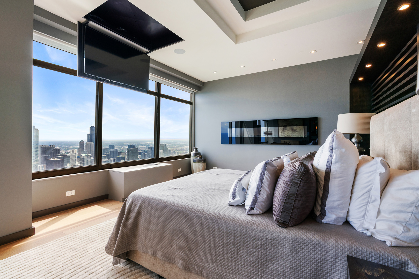 175 East Delaware Place, Unit 9210 Chicago, IL 60611 - Photo 46 of 66