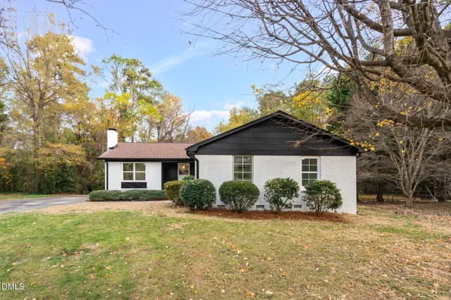 $599,900 | 3100 Carovel Court, Raleigh, NC 27607