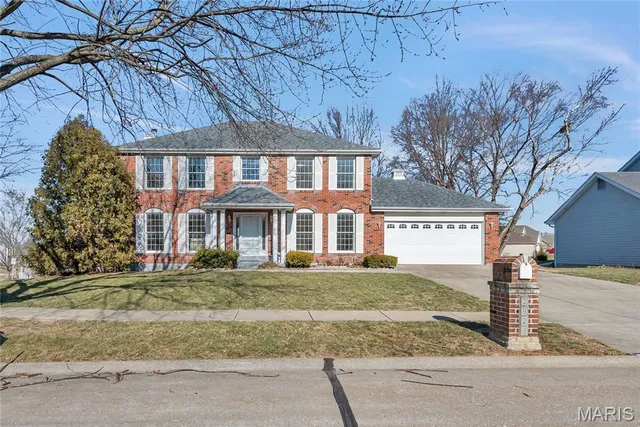 $450,000 | 2922 Diekamp Farm Trail, St. Charles, MO 63303