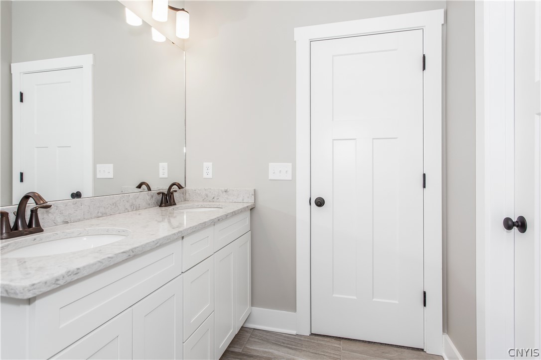 19 Mandarin Circle Manlius, NY 13104 - Photo 27 of 32