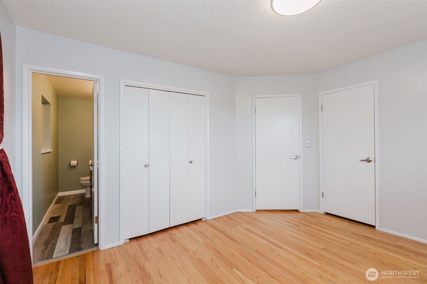 1412 Sheridan Road Bremerton, WA 98310 - Photo 17 of 35