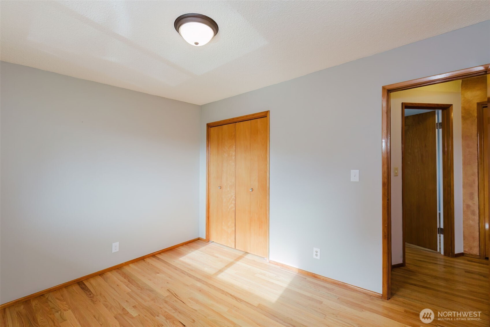 1412 Sheridan Road Bremerton, WA 98310 - Photo 21 of 35