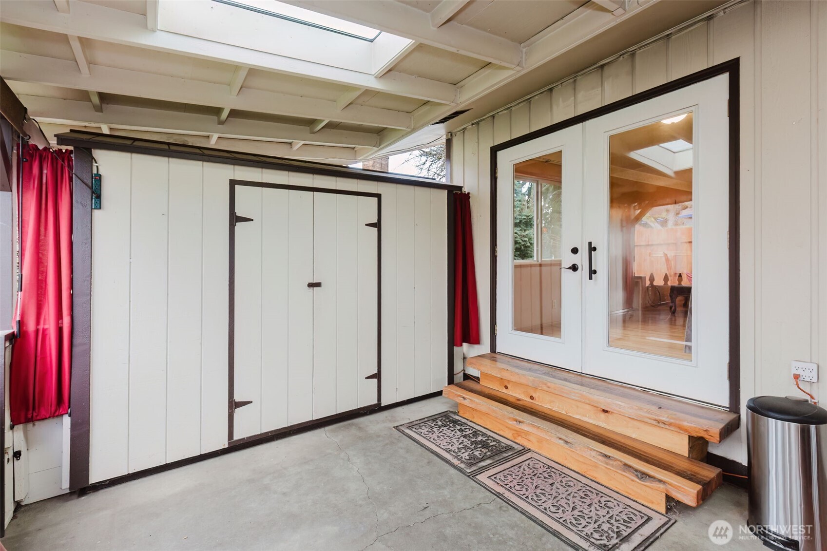 1412 Sheridan Road Bremerton, WA 98310 - Photo 32 of 35