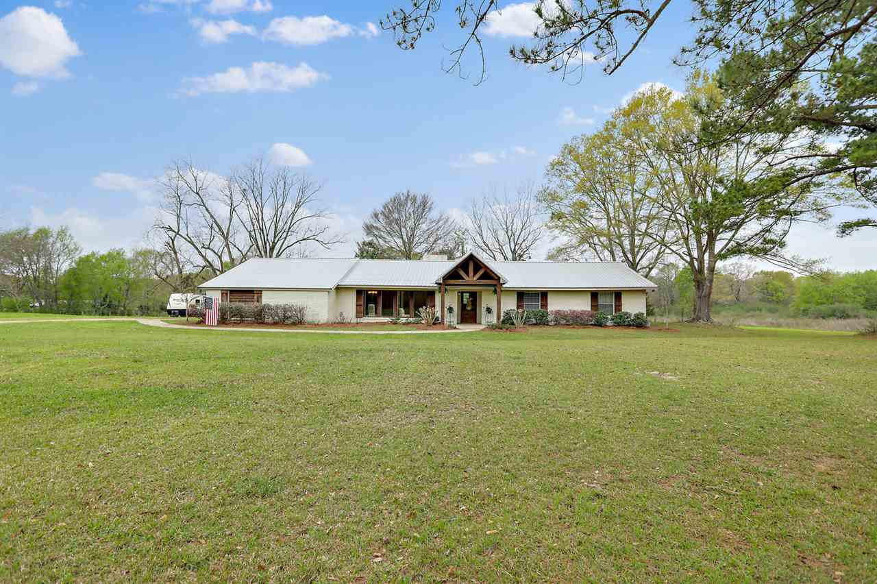 247 Sherman Road Newhebron, MS 39140 - Photo 4 of 39 Photo 5