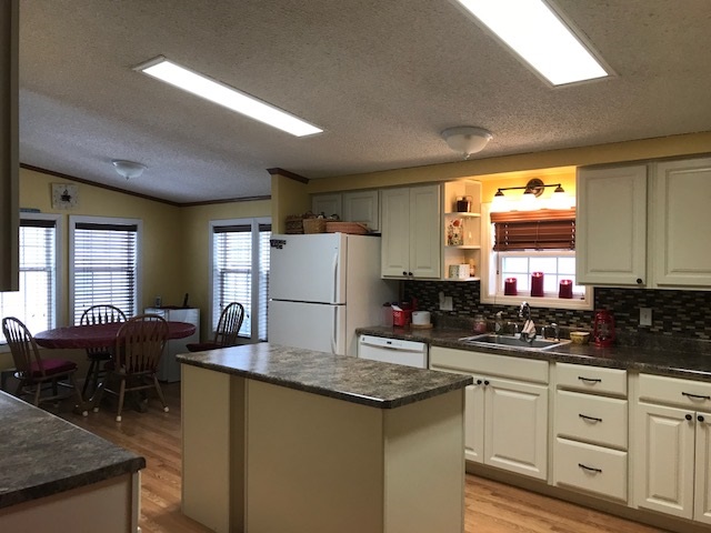 706 School Road Fletcher, VT 05444 - Photo 6 of 16