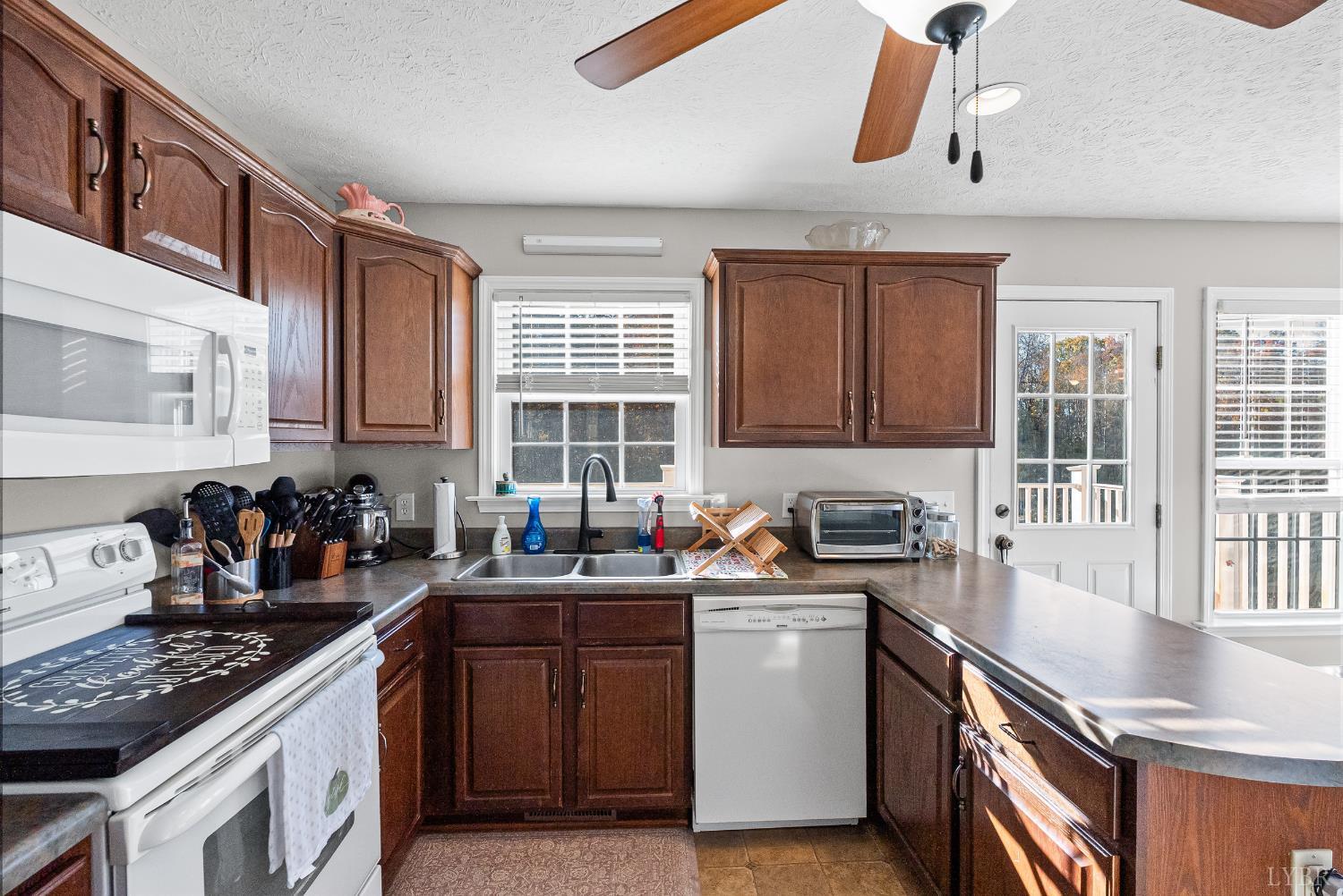 1159 Cedar Gate Road Monroe, VA 24574 - Photo 14 of 54 Gallery Image 14