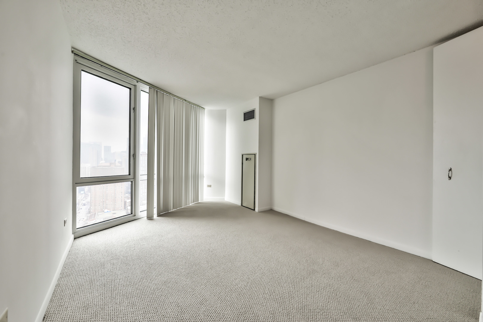 111 West Maple Street, Unit 3104 Chicago, IL 60610 - Photo 6 of 25