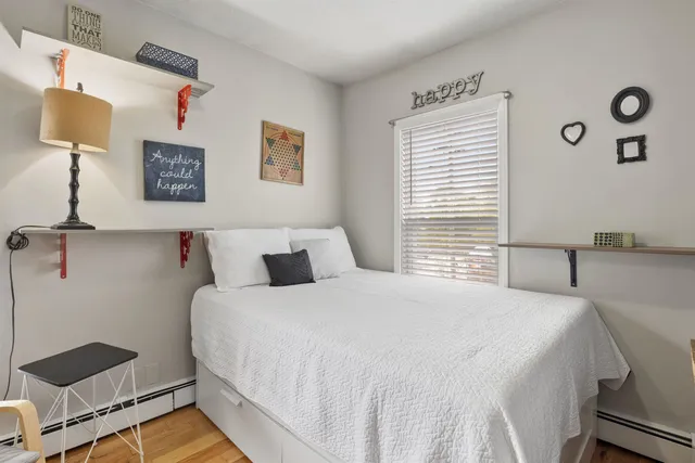 $1,799 | 792 Grove Street, Unit 5, Manchester, NH 03103