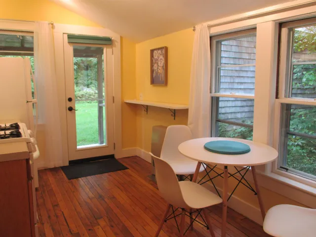 $1,700 | 38 B Berkley Street, Bethlehem, NH 03574