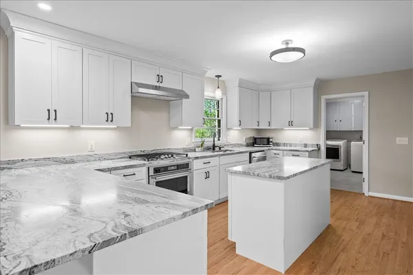 $849,000 | 103 Satula Lane, Clemson, SC 29631