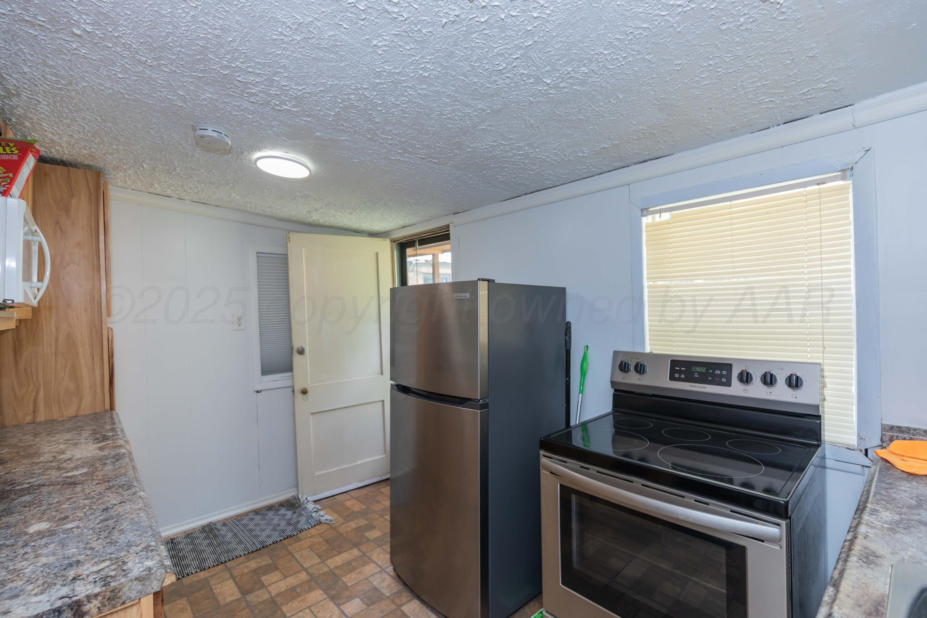 2006 South Jackson Street Amarillo, TX 79109 - Photo 37 of 38 APT VIEW 1