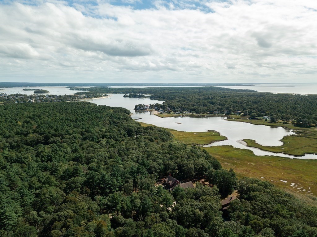 54 Great Neck Road Wareham, MA 02538 - Photo 8 of 12