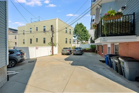 $1,329,000 | 480-482 East 4th Street, Unit 4, Boston, MA 02127