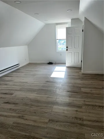 $950 | 1651 Unit 3 Howard Avenue, Utica, NY 13501