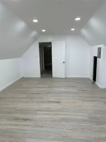 $950 | 1651 Unit 3 Howard Avenue, Utica, NY 13501