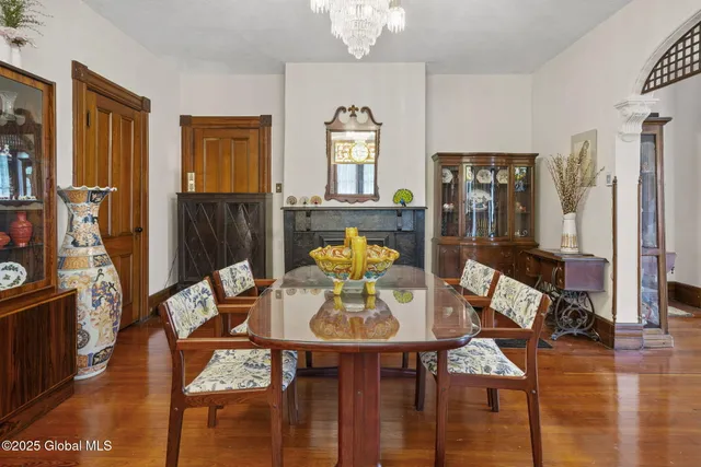 $1,275,000 | 2193 Highway 385, Coxsackie, NY 12015