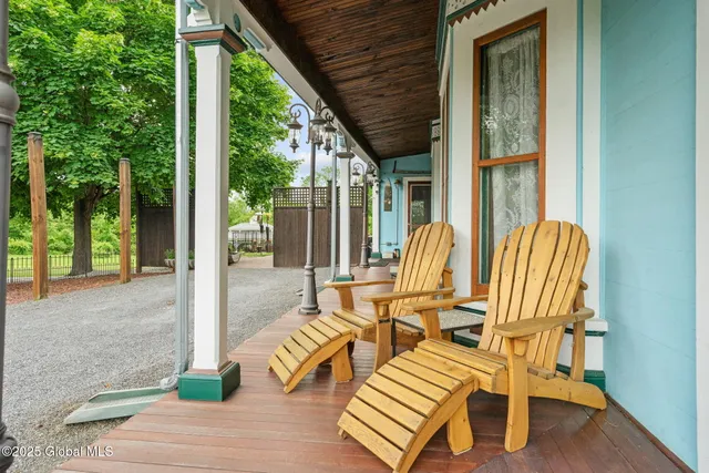 $1,275,000 | 2193 Highway 385, Coxsackie, NY 12015