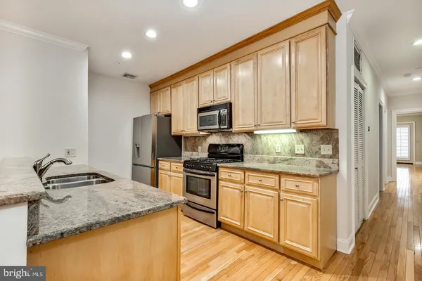 $650,000 | 1903 Green Street, Unit C3, Philadelphia, PA 19130
