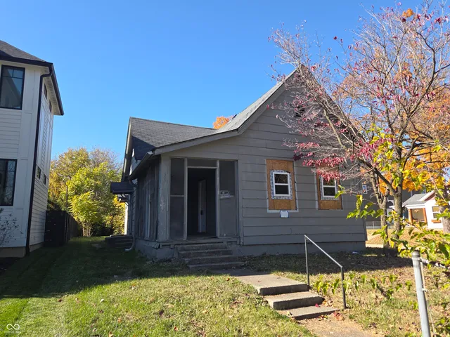 $244,900 | 1134 Keystone Avenue, Indianapolis, IN 46201
