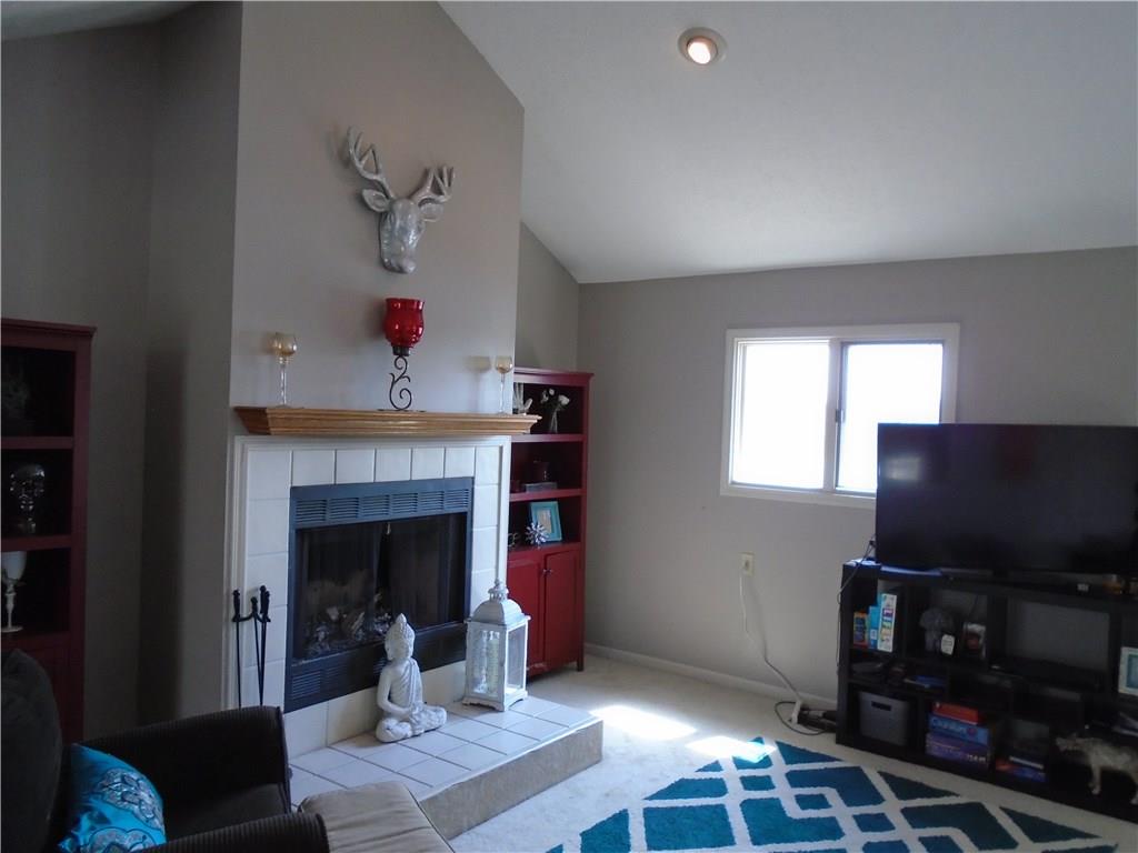 7717 River Road, Unit 4 Indianapolis, IN 46240 - Photo 12 of 28 Gallery Image 12