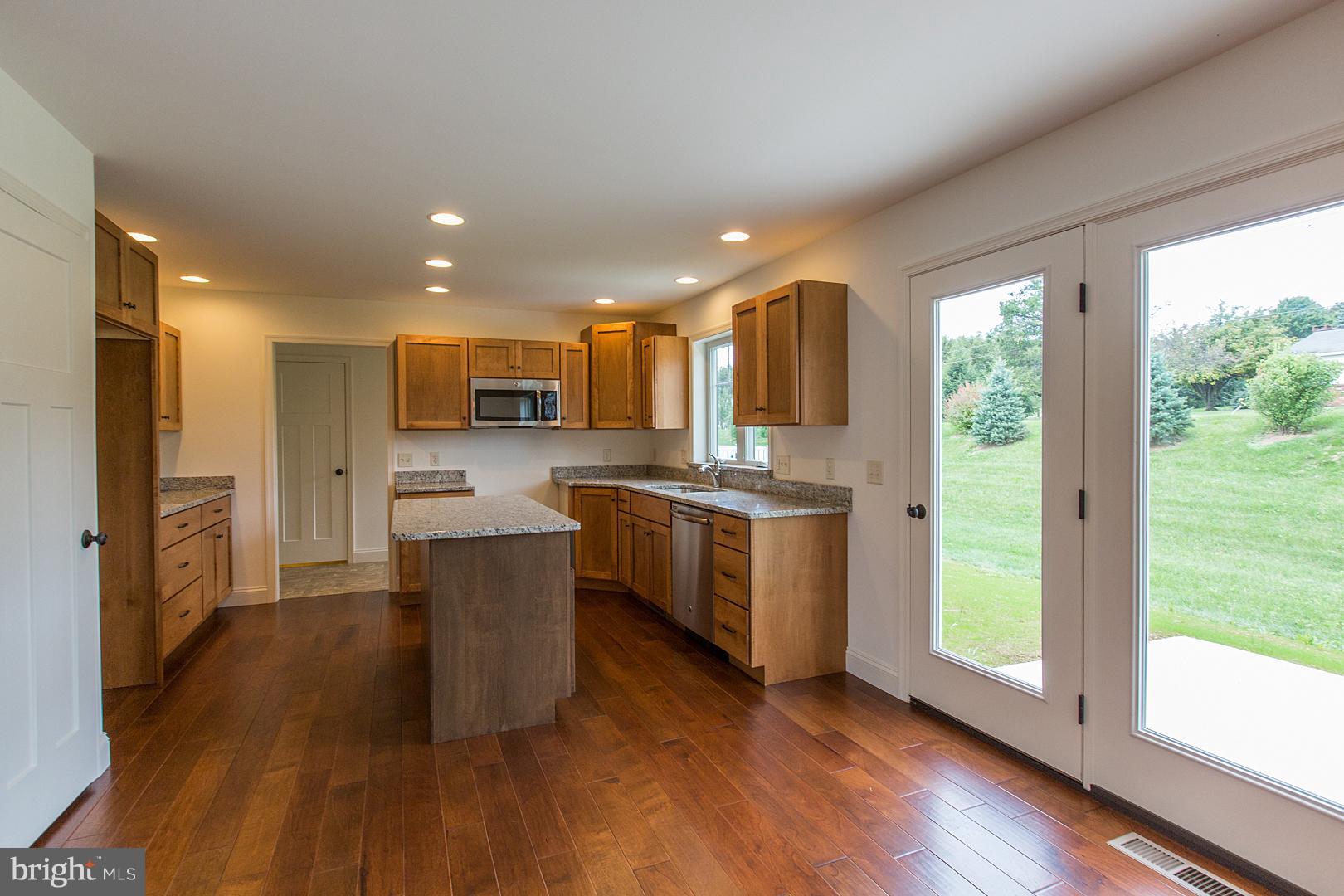 507 Madison Way Manheim, PA 17545 - Photo 8 of 37 Example of Similar Home - Not an exact Replica