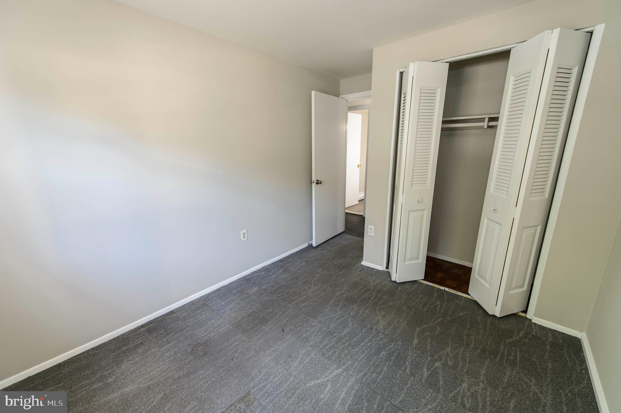 13628 Kingsman Road Woodbridge, VA 22193 - Photo 26 of 37 Basement Bedroom