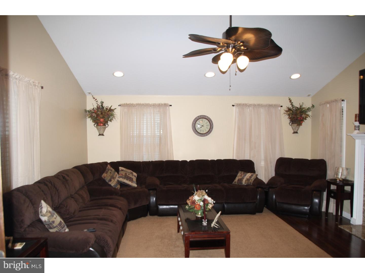 132 Harvest Road Logan Township, NJ 08085 - Photo 16 of 24