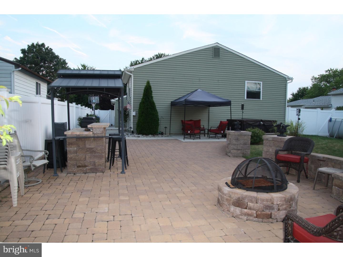 132 Harvest Road Logan Township, NJ 08085 - Photo 7 of 24