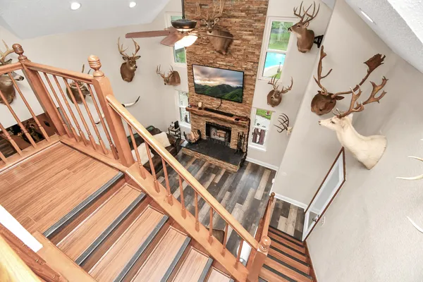 $534,900 | 20202 Deer Run Road, Damon, TX 77430