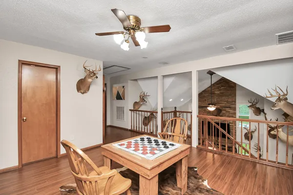 $534,900 | 20202 Deer Run Road, Damon, TX 77430