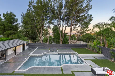 $3,899,000 | 4256 Tarzana Estates Drive, Tarzana, CA 91356