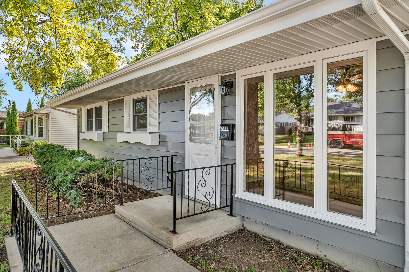 2604 Caddy Lane Joliet, IL 60435 - Photo 3 of 25