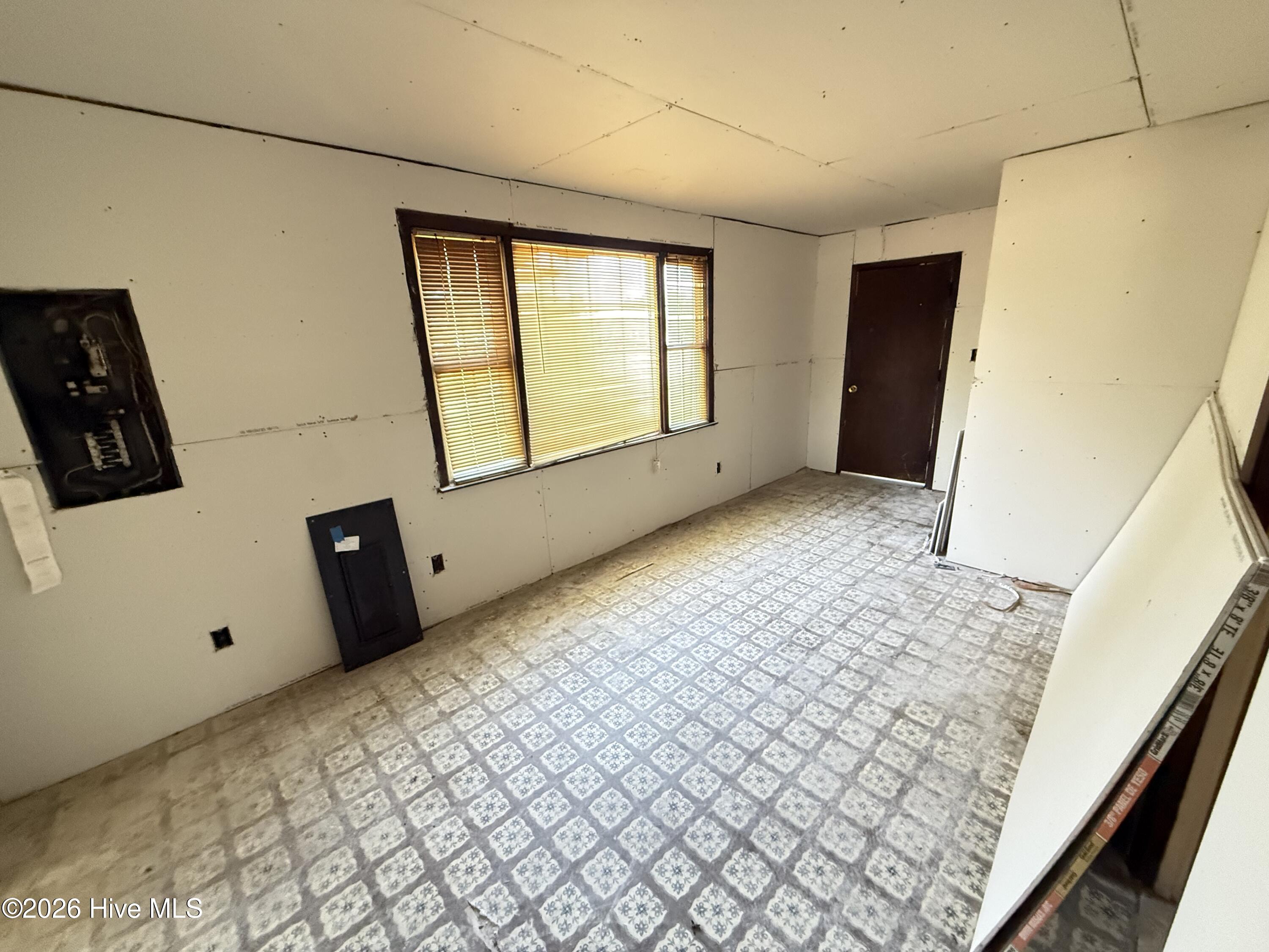 201 County Road Mount Olive, NC 28365 - Photo 3 of 9