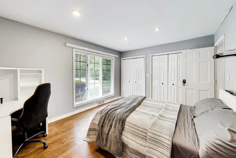 $899,900 | 3414 East Mardan Drive, Long Grove, IL 60047