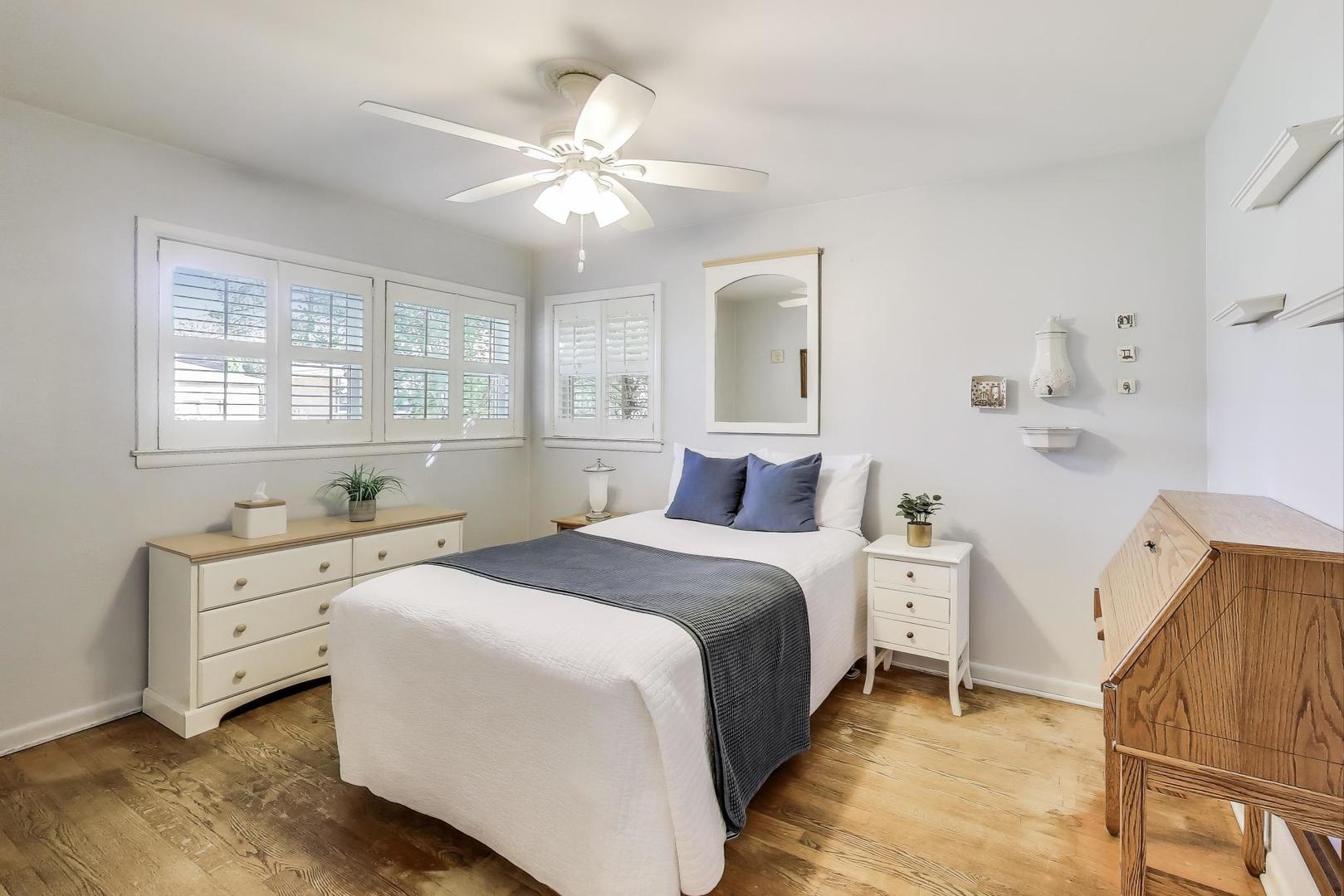 309 Darrow Avenue Evanston, IL 60202 - Photo 11 of 29