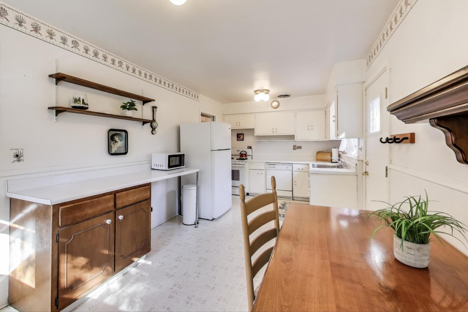 309 Darrow Avenue Evanston, IL 60202 - Photo 7 of 29