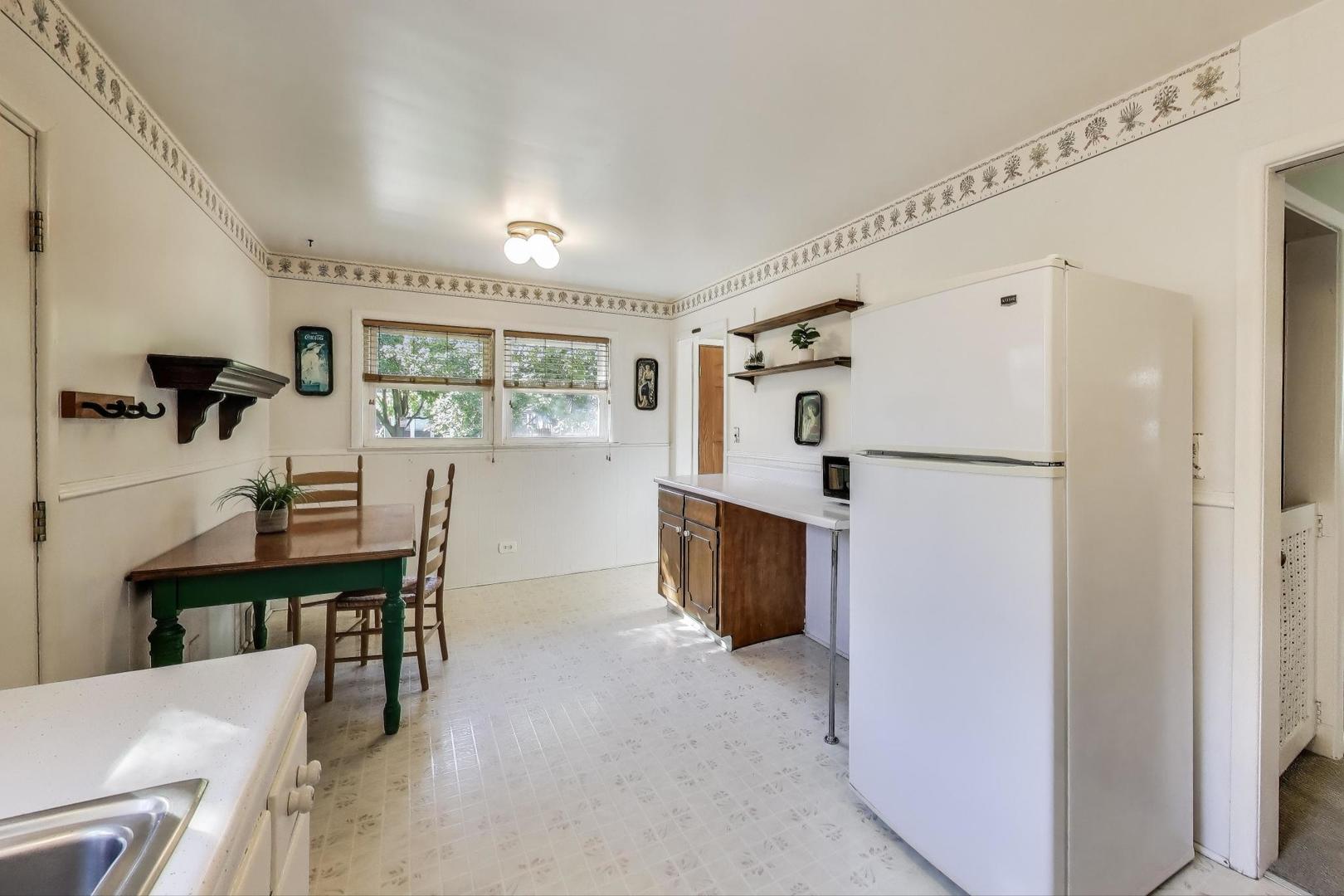 309 Darrow Avenue Evanston, IL 60202 - Photo 9 of 29