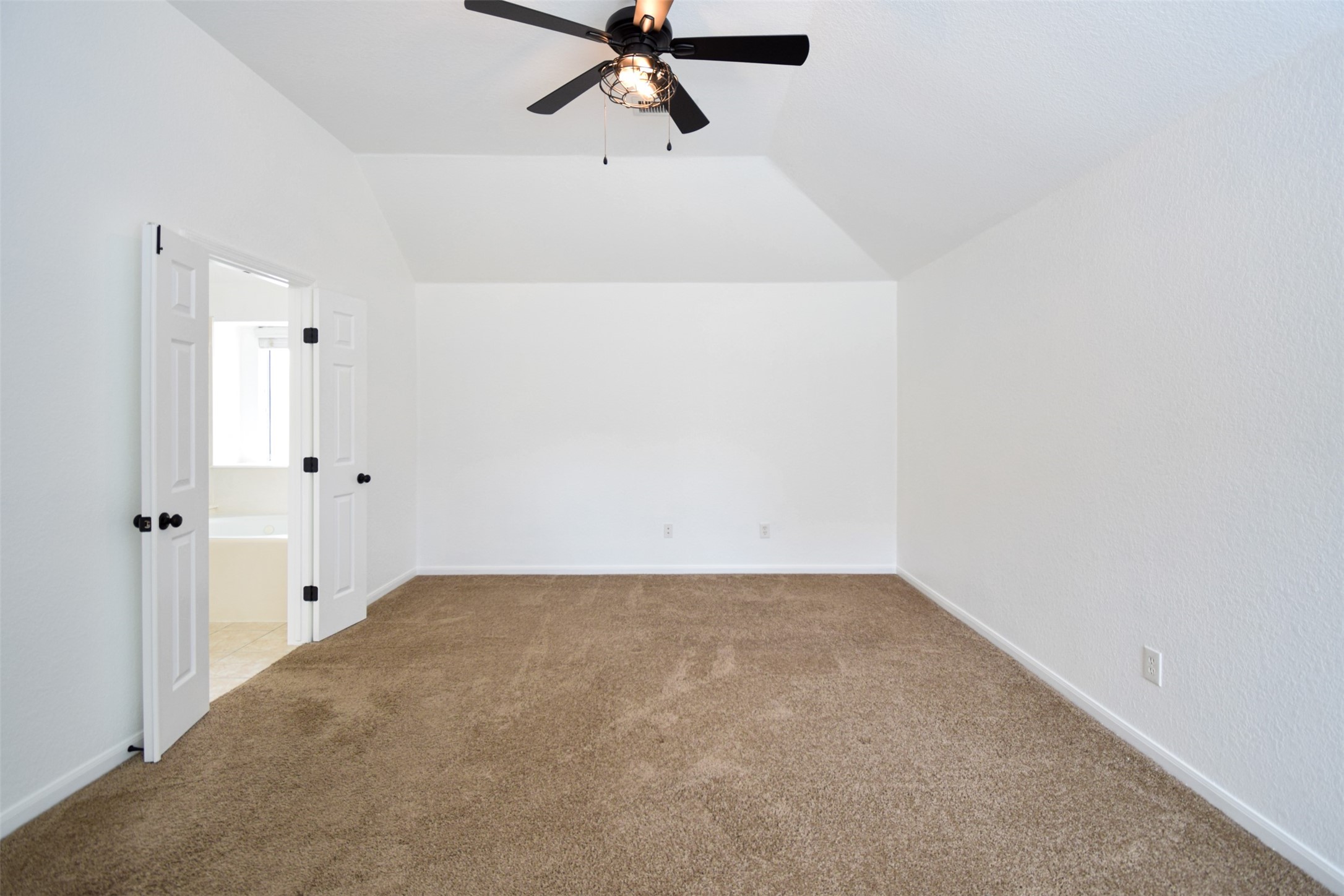 34 South Rambling Ridge Place Conroe, TX 77385 - Photo 27 of 50