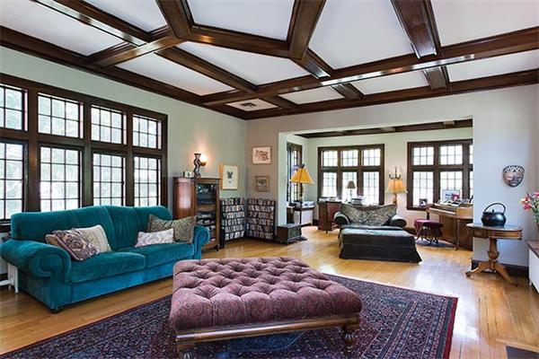 14 Chamberlain Road Newton, MA 02458 - Photo 2 of 10 Gallery Image 2