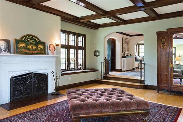 14 Chamberlain Road Newton, MA 02458 - Photo 3 of 10 Gallery Image 3