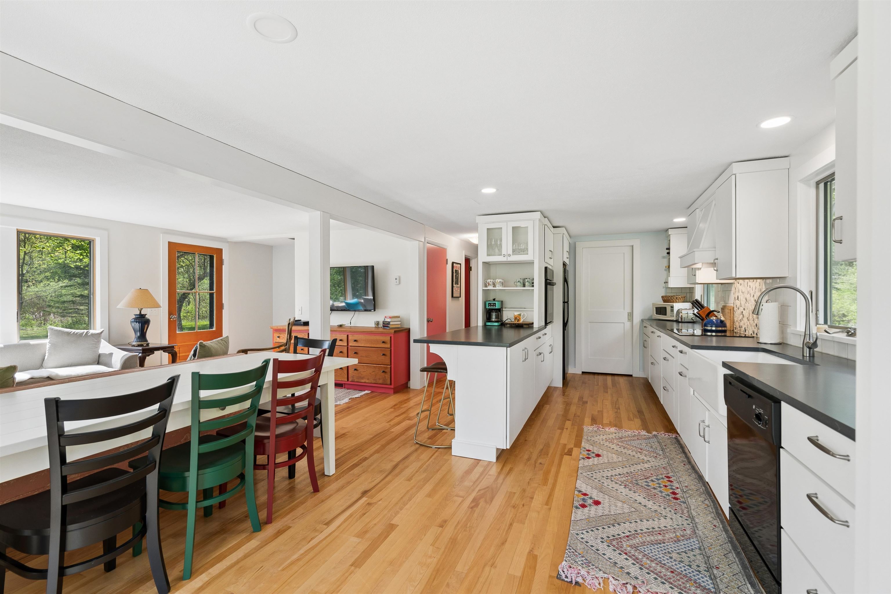 119 Ilsley Road Thetford, VT 05075 - Photo 12 of 34