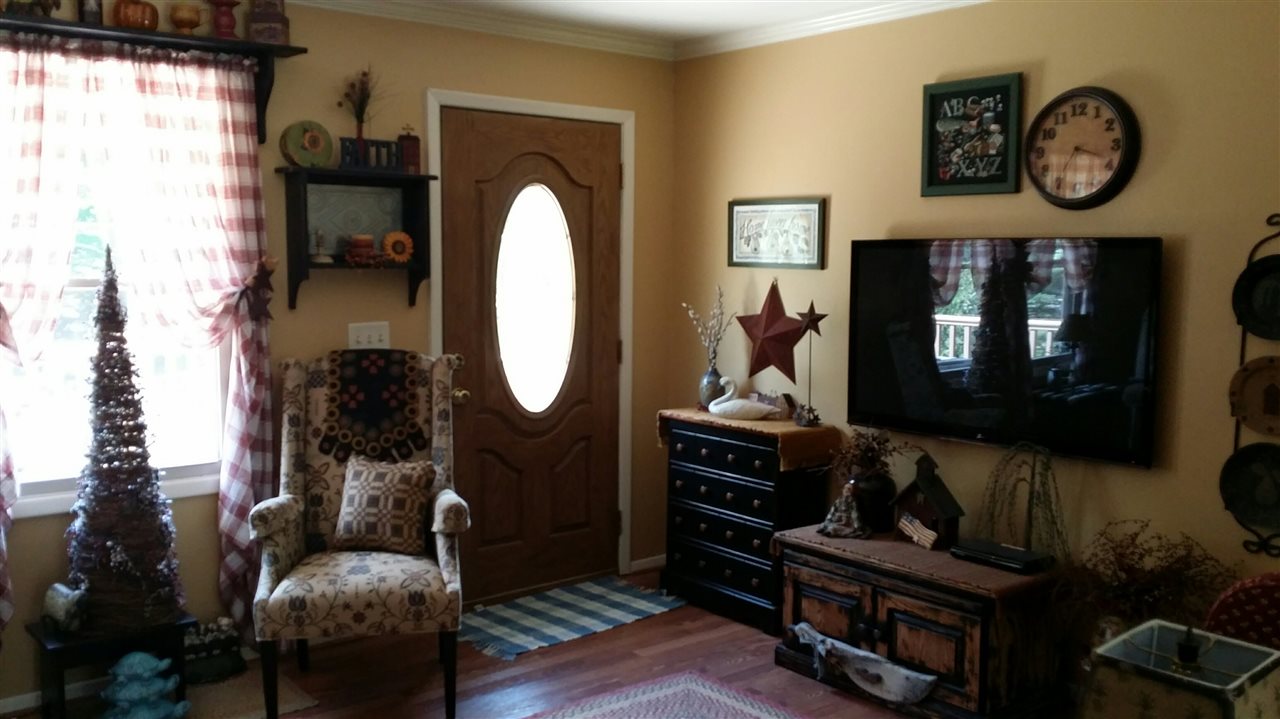 6475 East Robinson Road Bloomington, IN 47408 - Photo 15 of 19 Gallery Image 15