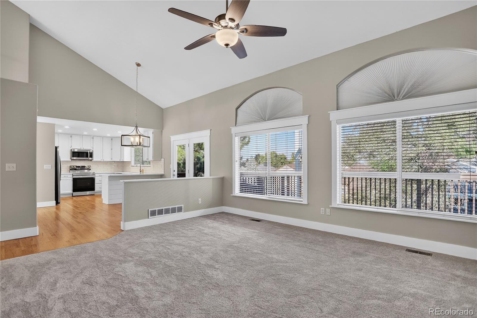 10155 Silver Maple Circle Highlands Ranch, CO 80129 - Photo 15 of 50 Gallery Image 15
