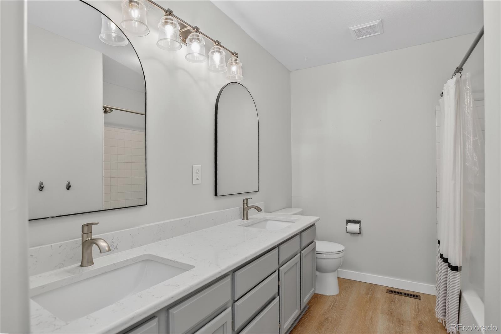 10155 Silver Maple Circle Highlands Ranch, CO 80129 - Photo 34 of 50 Gallery Image 34
