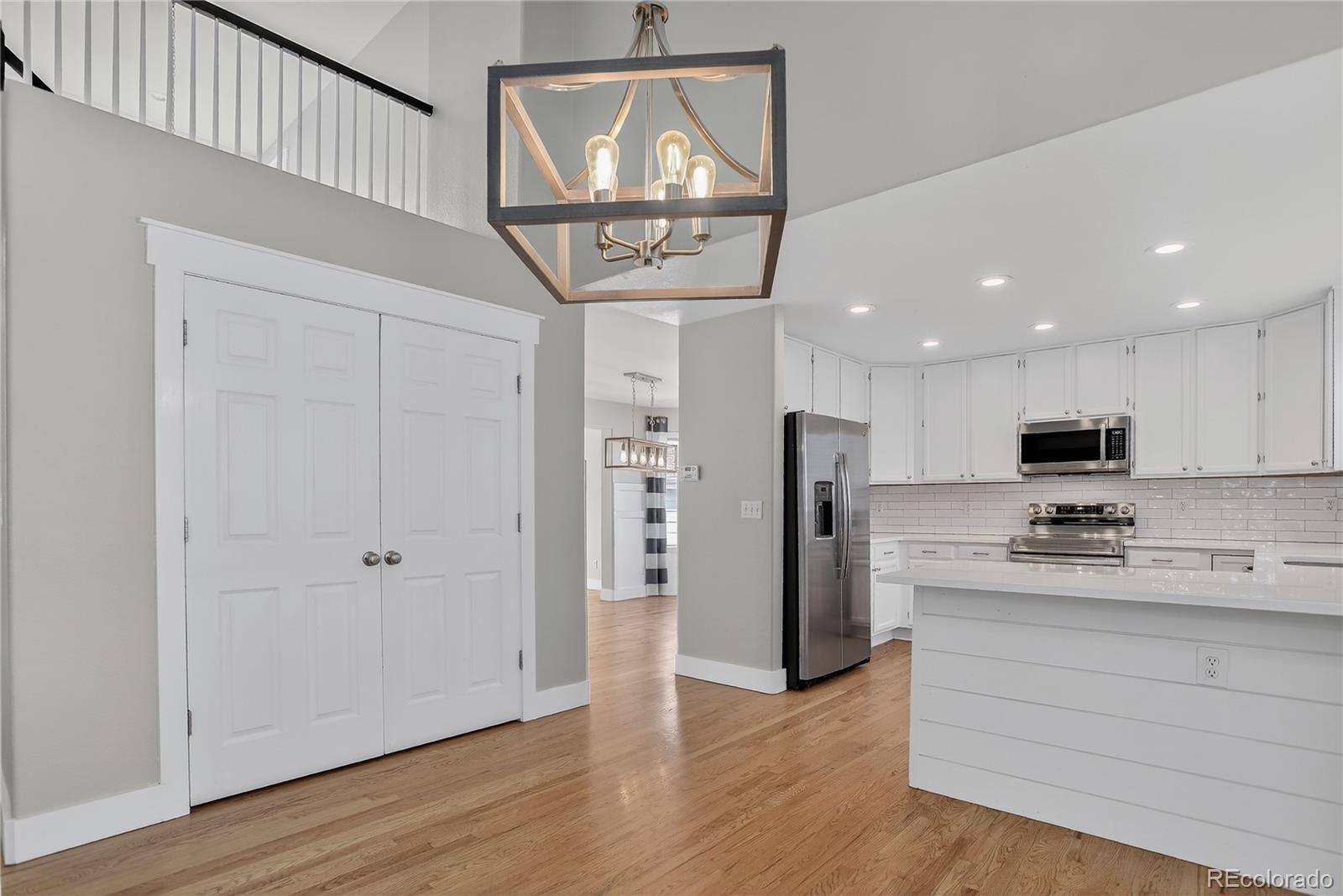 10155 Silver Maple Circle Highlands Ranch, CO 80129 - Photo 8 of 50 Gallery Image 8