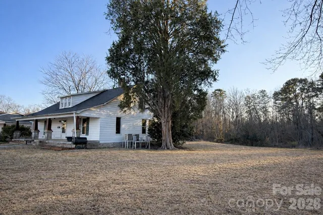 $289,900 | 129 11th Street, Spencer, NC 28159