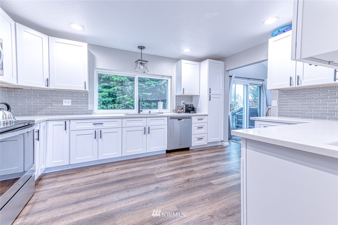 16618 28th Drive Southeast Bothell, WA 98012 - Photo 13 of 36 Gallery Image 13