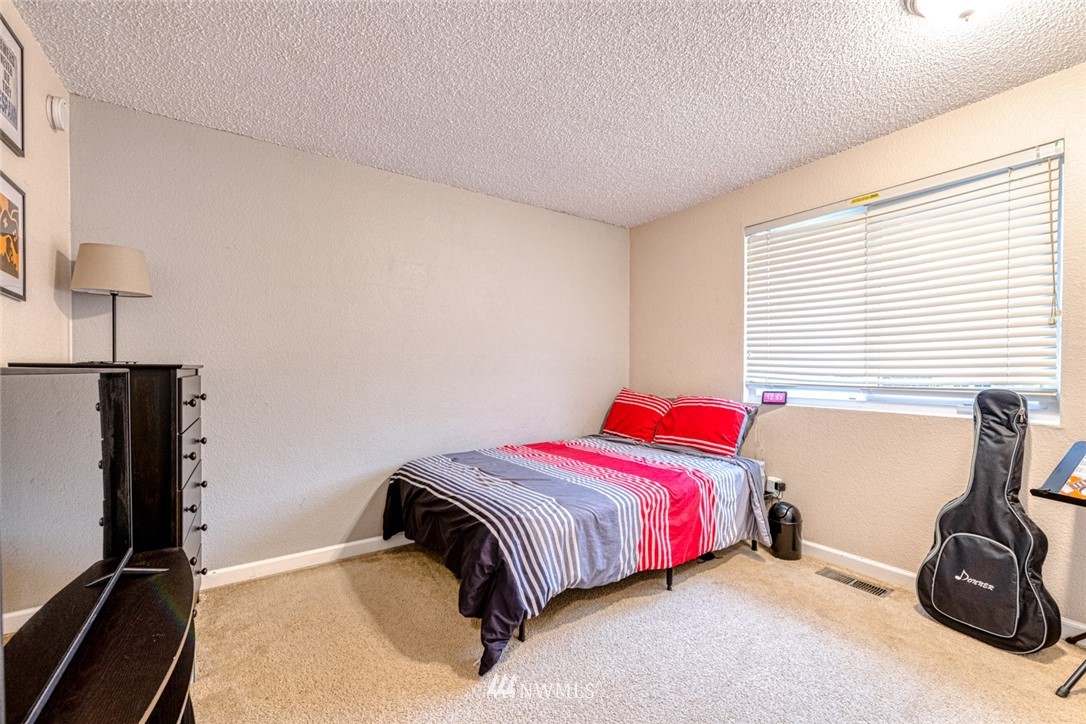16618 28th Drive Southeast Bothell, WA 98012 - Photo 18 of 36 Gallery Image 18