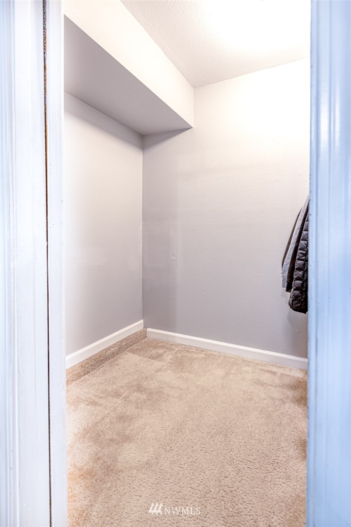 16618 28th Drive Southeast Bothell, WA 98012 - Photo 32 of 36 Gallery Image 32