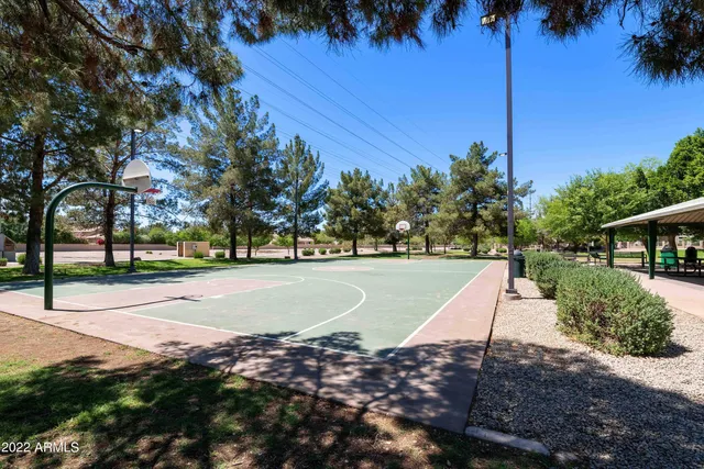 a park view with a entertaining space